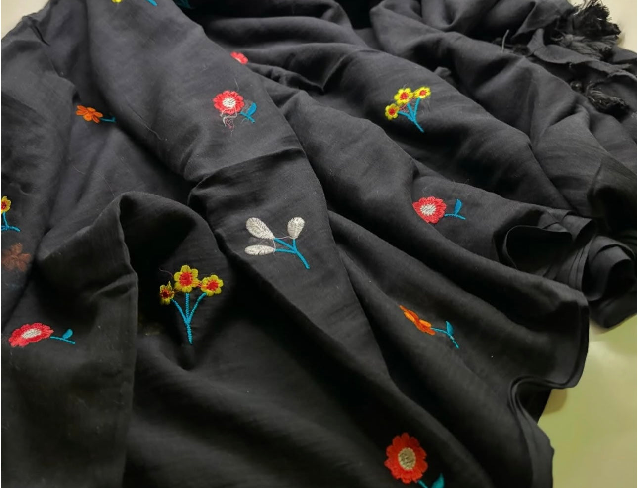 Bengal Mul Cotton - Flower Embroidery