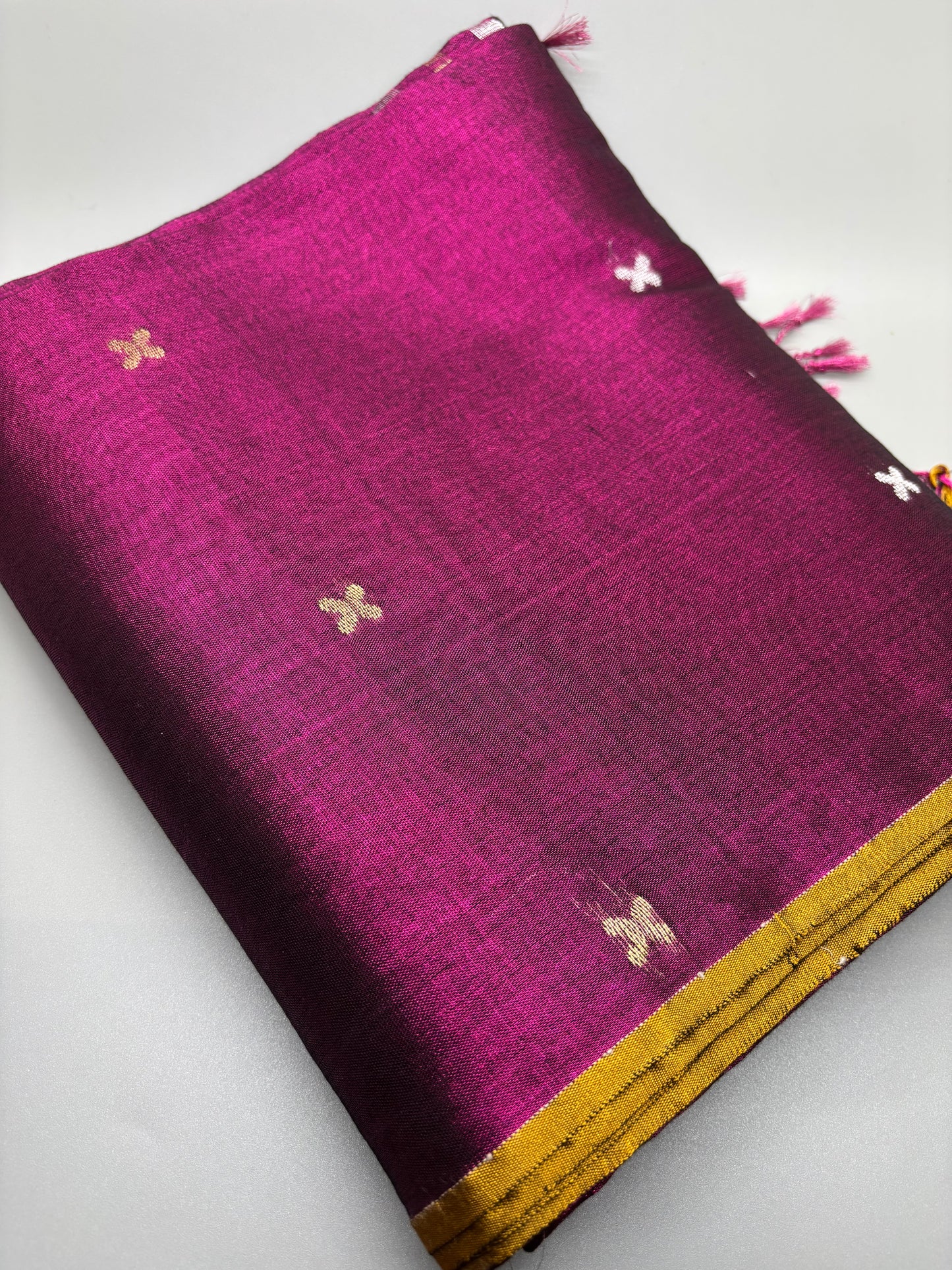 Bengal Tissue Linen - Jamdani Motif