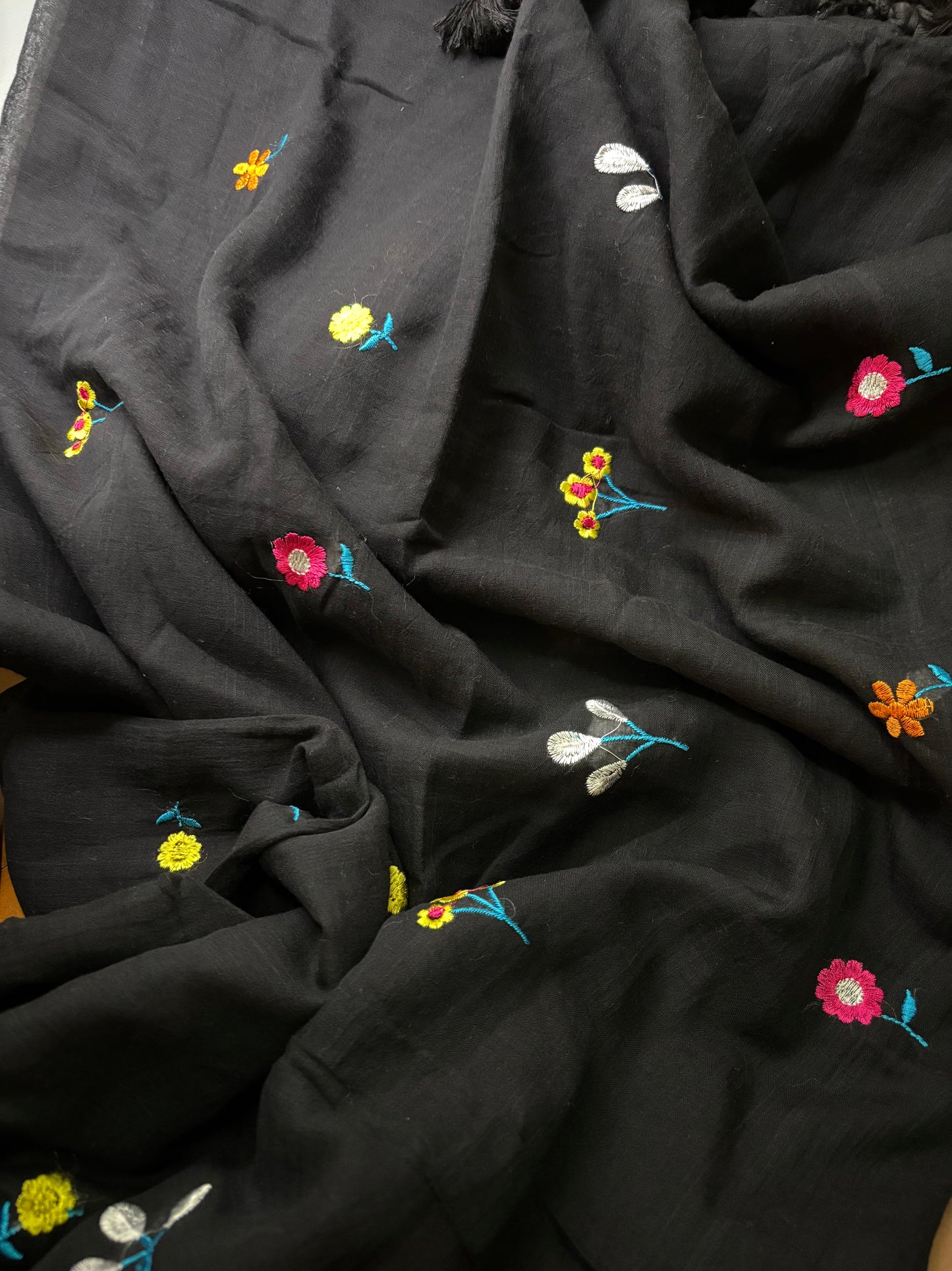 Bengal Mul Cotton - Flower Embroidery