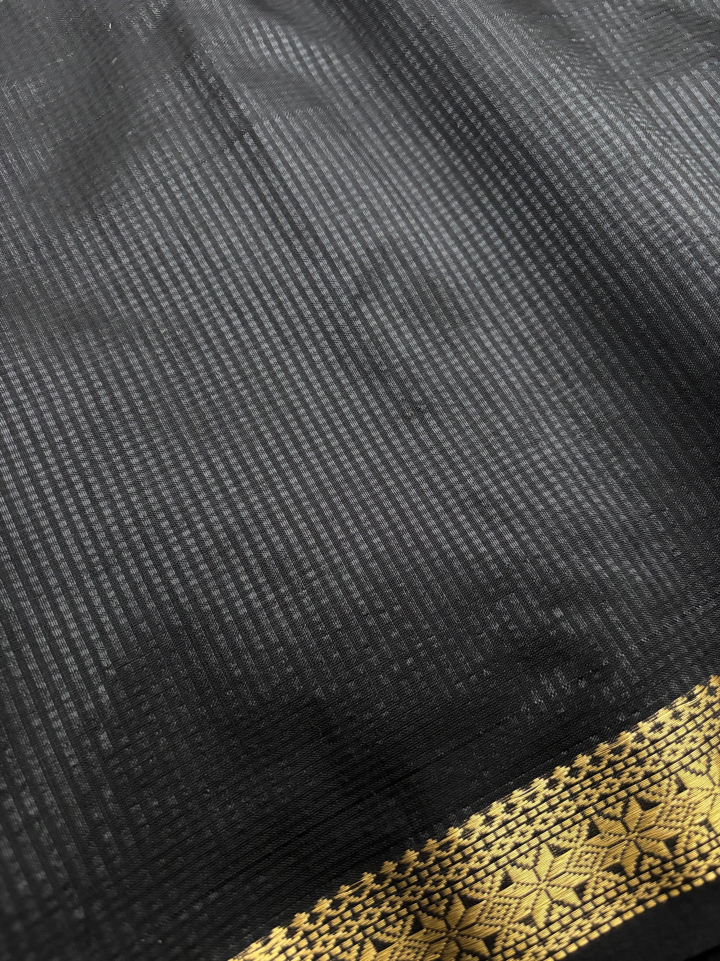 Maheshwari - Garbha Reshmi