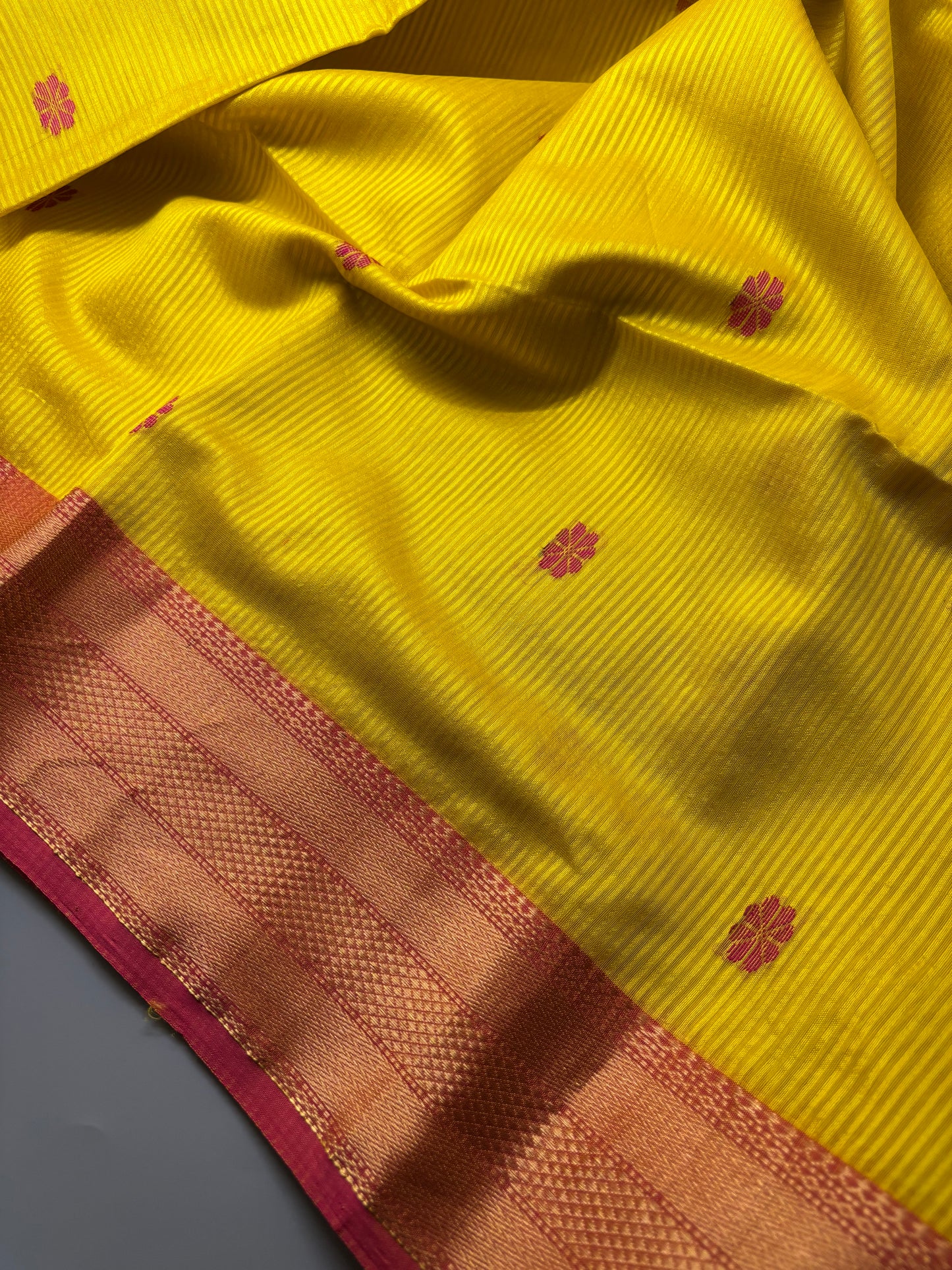 Maheshwari - Garbha Reshmi