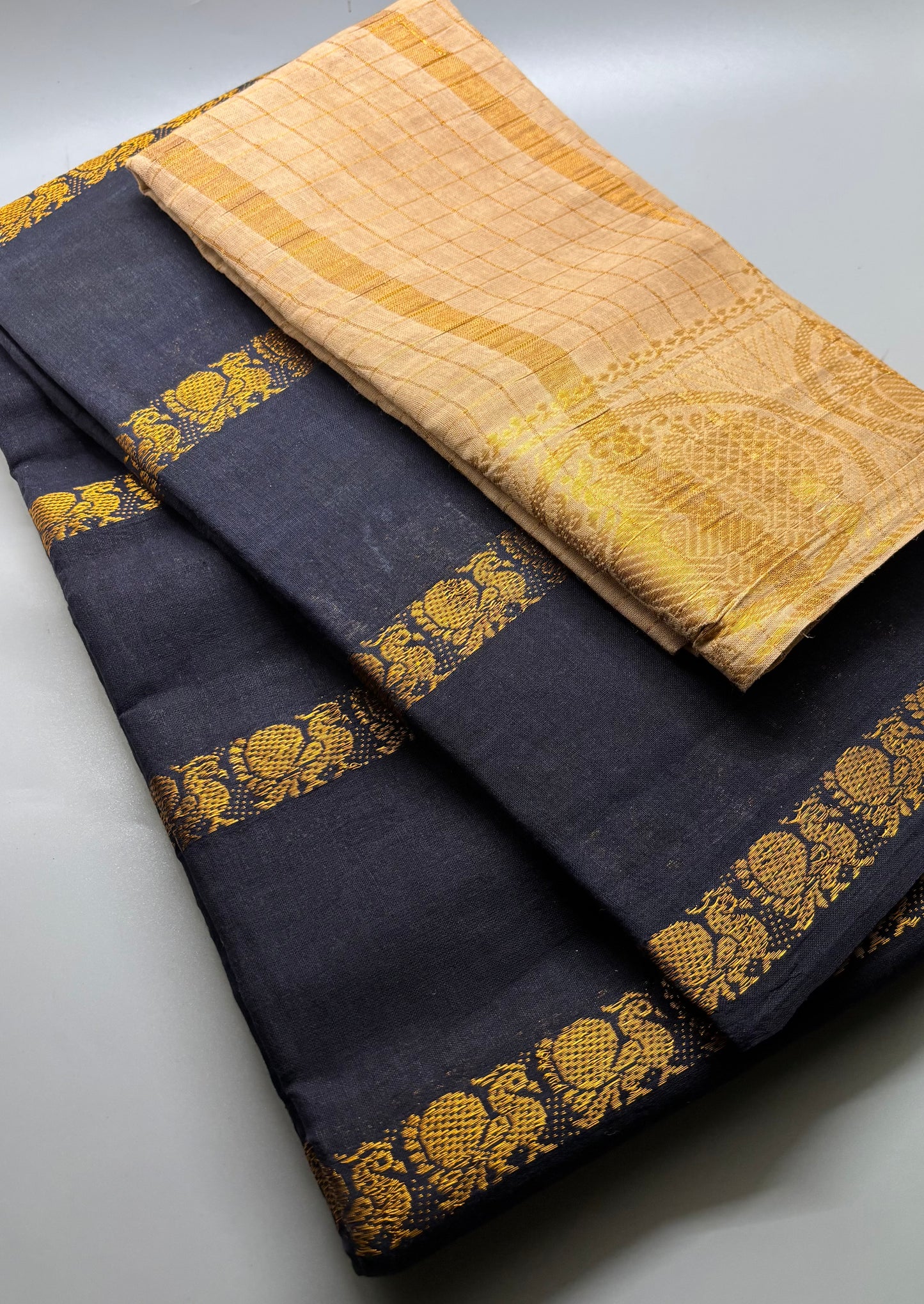 Madurai Sungudi Cotton - Annam Velthari